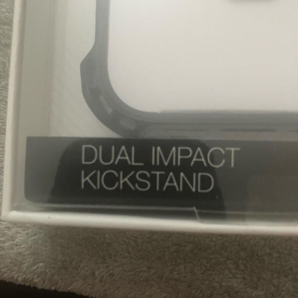 iPhone 16 Pro Case - Picture 3 of 5